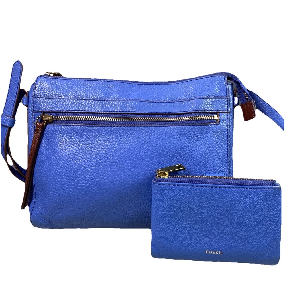 Fossil Blue Leather Crossbody Bag with Matching Wallet - Picture 2 of 16